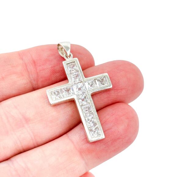 Sterling Silver Cubic Zirconia Cross Pendant | Princess-Cut Crystal Religious - Picture 1 of 8